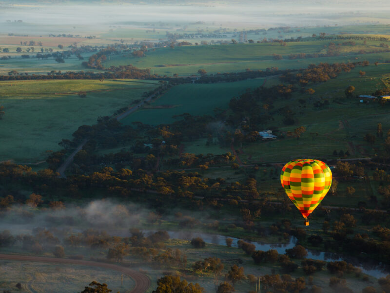 Spectacular balloon ride in Northam, Western Australia